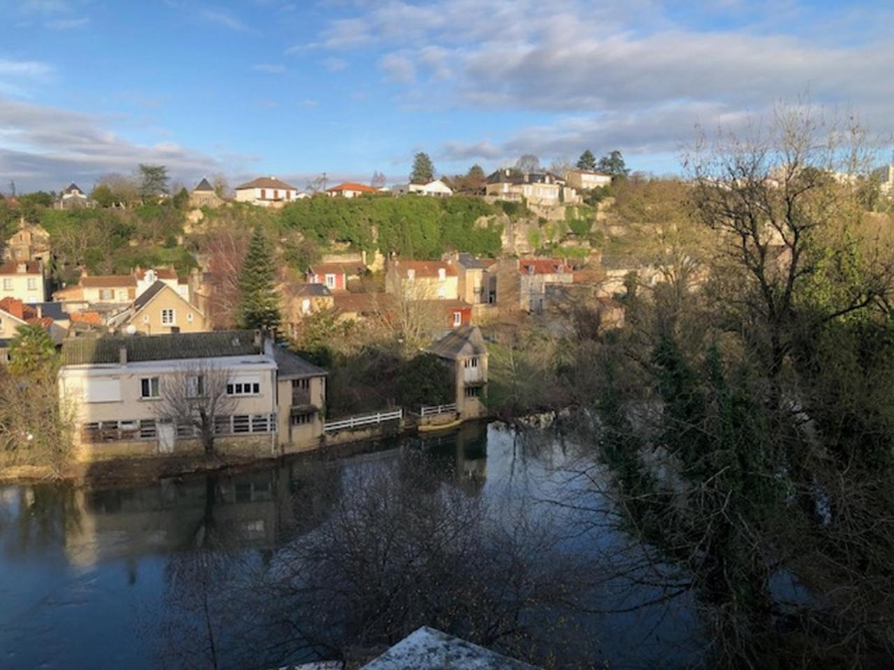 Chez Jean-Claude, Vue Panoramique Au Reveil Lägenhet Poitiers Exteriör bild